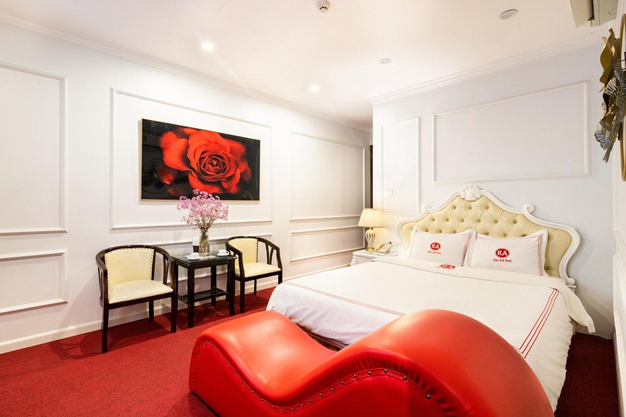 Kieu Anh Hotel - 81 Trung Kinh - By Bay Luxury 河内 外观 照片