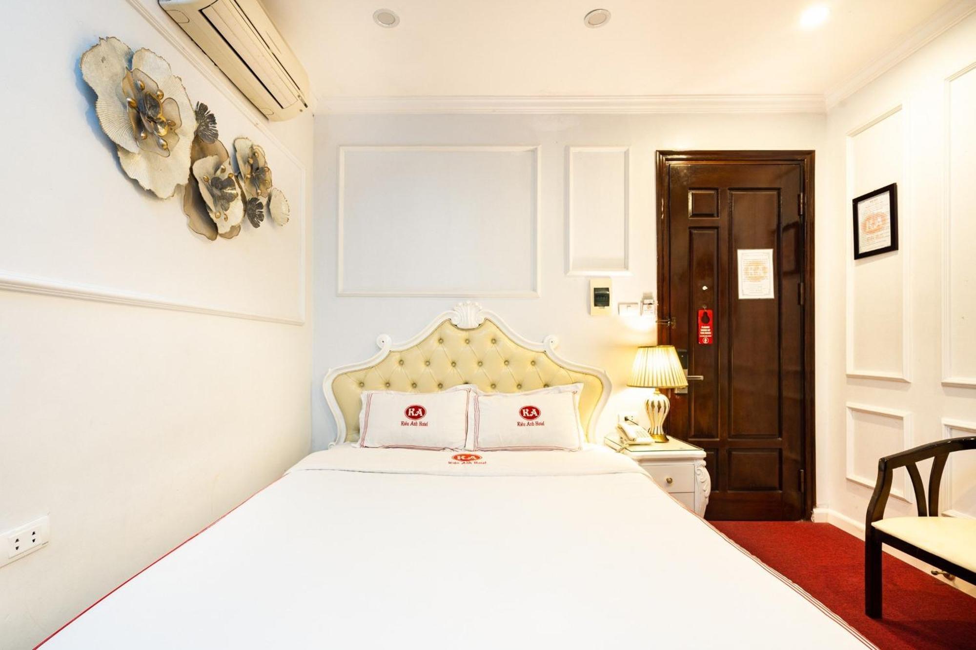 Kieu Anh Hotel - 81 Trung Kinh - By Bay Luxury 河内 外观 照片