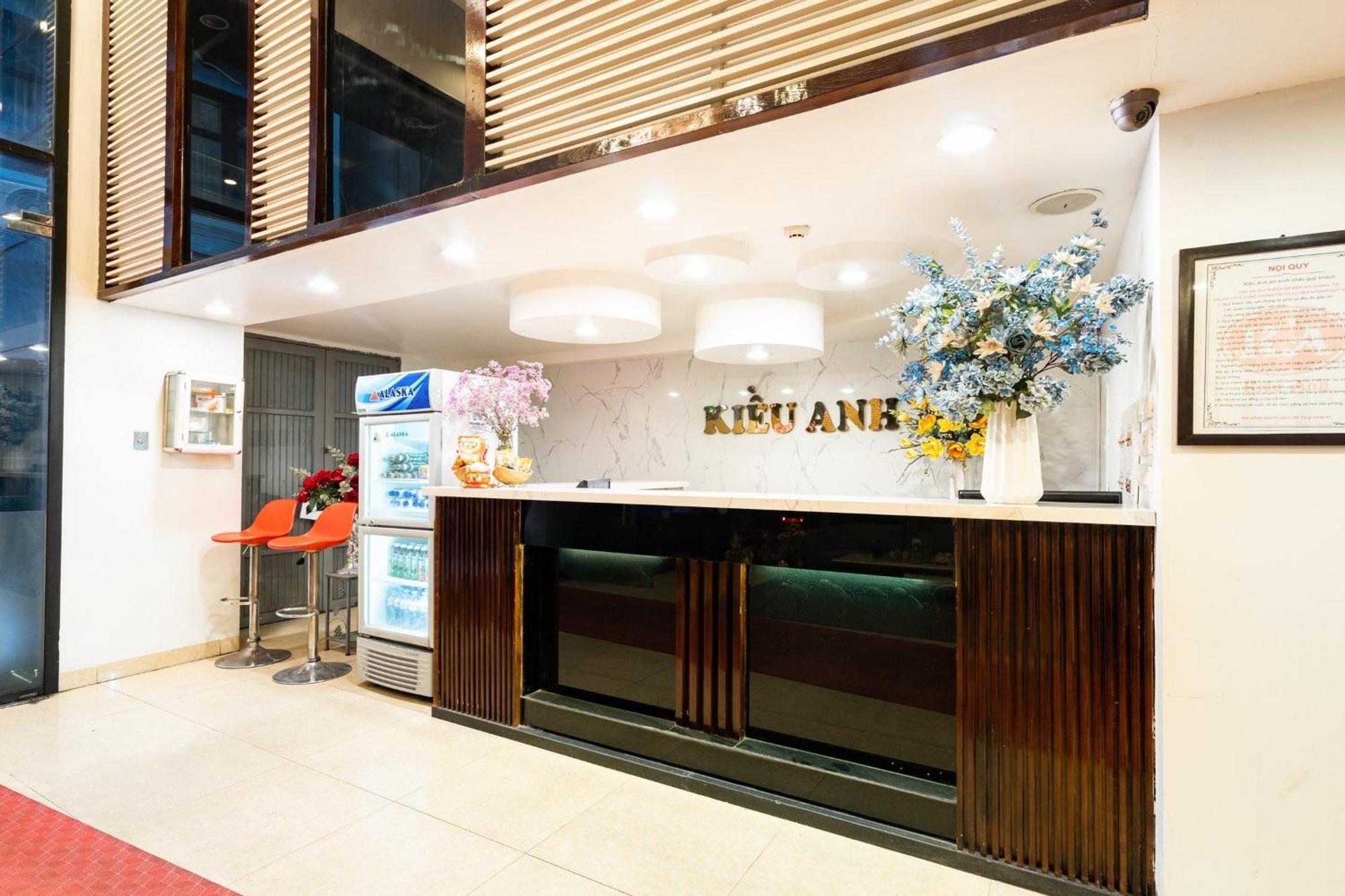 Kieu Anh Hotel - 81 Trung Kinh - By Bay Luxury 河内 外观 照片